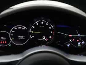 Porsche Cayenne (2022) thumbnail 20