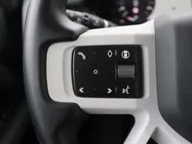 Land Rover Defender (2024) thumbnail 47