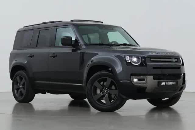 Land Rover Defender (2024) thumbnail 1