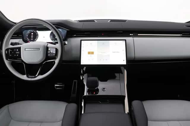 Land Rover Range Rover Sport (2025) thumbnail 4