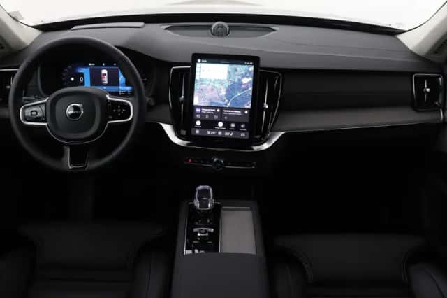 Volvo XC90 (2026) thumbnail 4