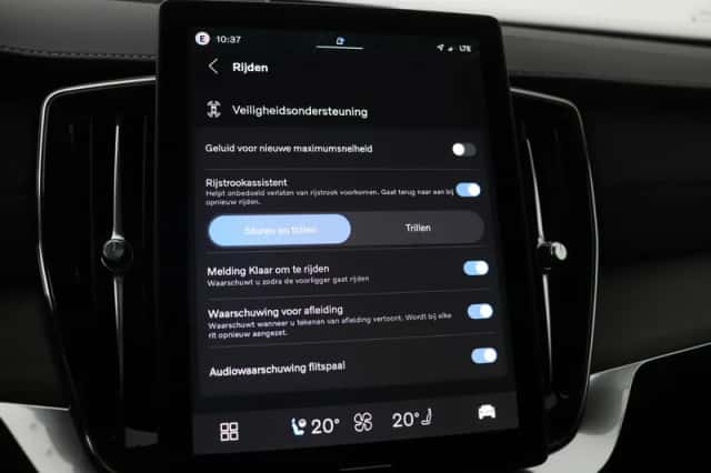 Volvo XC90 (2026) thumbnail 35