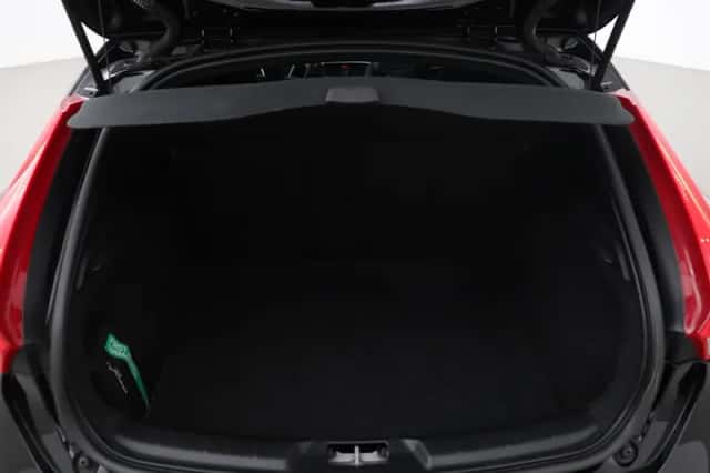 Volvo V40 (2020) thumbnail 40