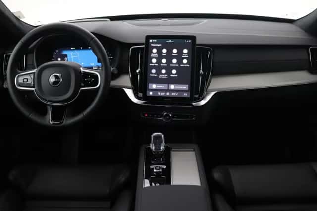Volvo XC90 (2026) thumbnail 4