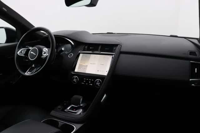 Jaguar E-Pace (2023) thumbnail 19