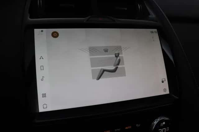 Jaguar E-Pace (2023) thumbnail 26