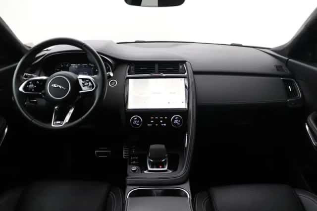 Jaguar E-Pace (2023) thumbnail 4
