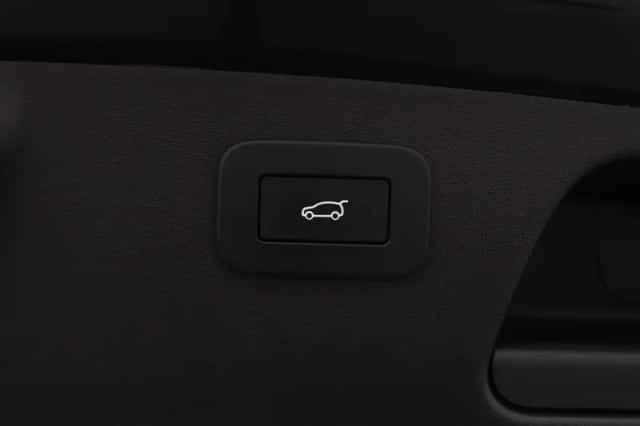 Jaguar E-Pace (2023) thumbnail 54