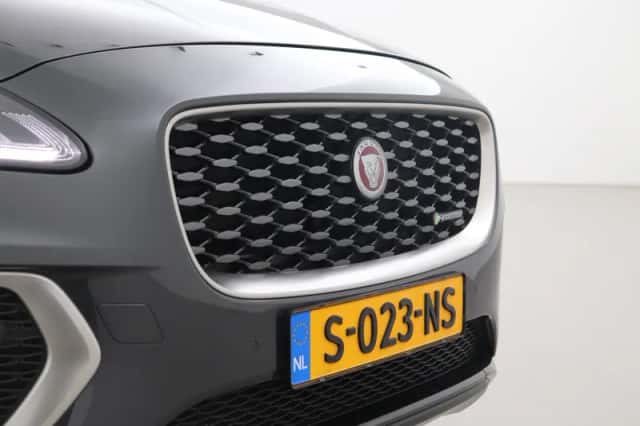 Jaguar E-Pace (2023) thumbnail 56