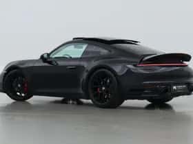 Porsche 911 (2019) thumbnail 2
