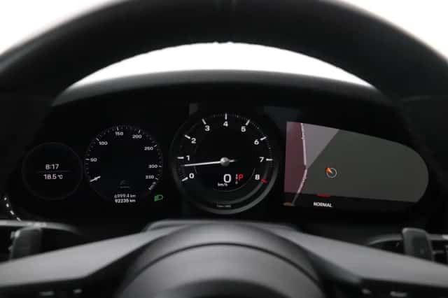 Porsche 911 (2019) thumbnail 19