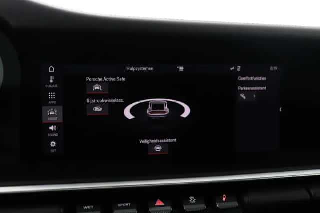 Porsche 911 (2019) thumbnail 28