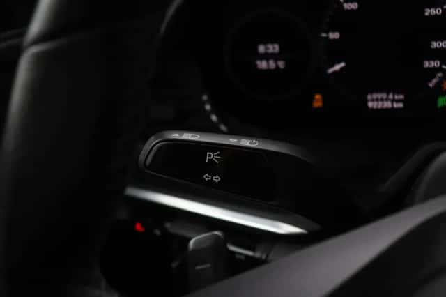 Porsche 911 (2019) thumbnail 38