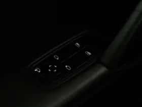 Porsche 911 (2019) thumbnail 44