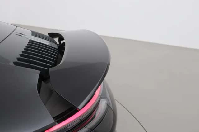 Porsche 911 (2019) thumbnail 55