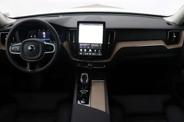 Volvo XC60 (2026) thumbnail 4