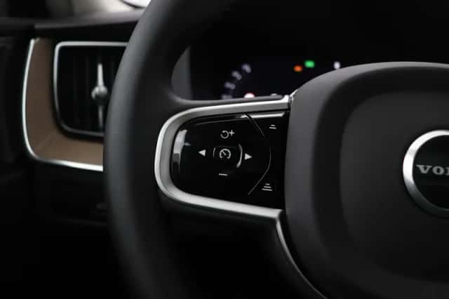 Volvo XC60 (2026) thumbnail 43