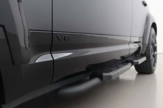 Land Rover Defender (2022) thumbnail 63