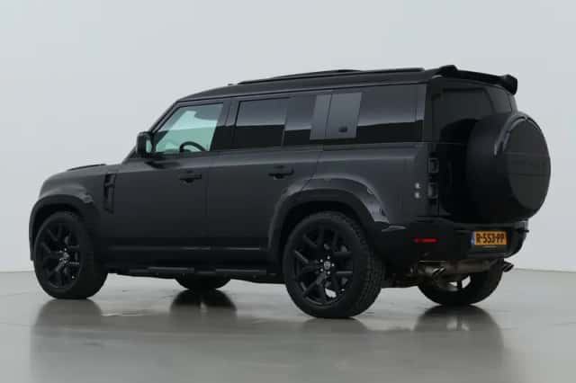 Land Rover Defender (2022) thumbnail 67