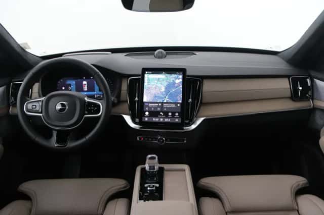 Volvo XC90 (2026) thumbnail 4