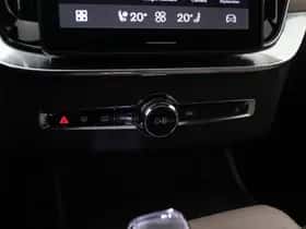 Volvo XC90 (2026) thumbnail 32