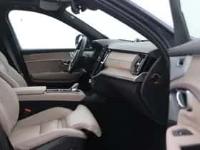 Volvo XC90 (2026) thumbnail 5
