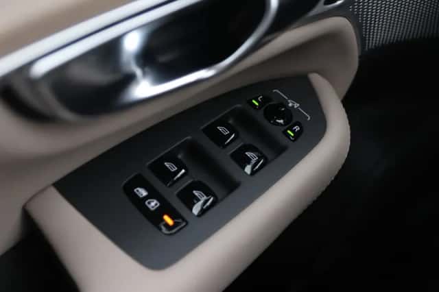 Volvo XC90 (2026) thumbnail 43