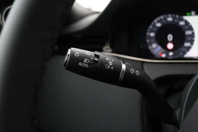 Land Rover Range Rover Evoque (2025) thumbnail 44