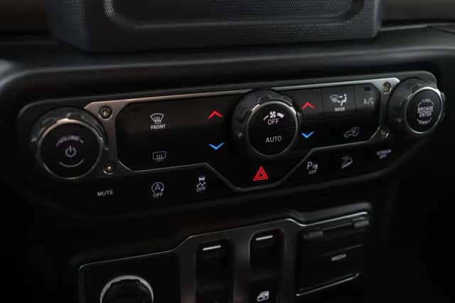 Jeep Wrangler (2020) thumbnail 27