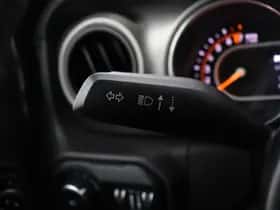 Jeep Wrangler (2020) thumbnail 31
