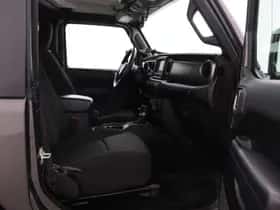 Jeep Wrangler (2020) thumbnail 5