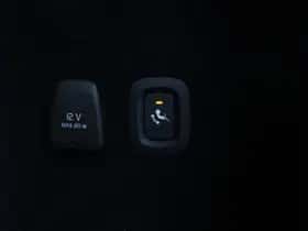 Volvo V60 (2021) thumbnail 49