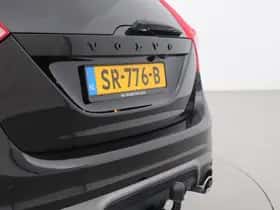Volvo V60 (2018) thumbnail 42