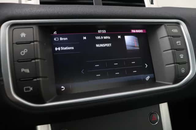 Land Rover Range Rover Evoque (2018) thumbnail 22