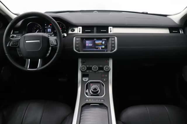 Land Rover Range Rover Evoque (2018) thumbnail 4