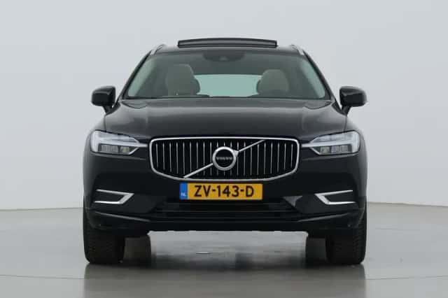 Volvo XC60 (2019) thumbnail 16