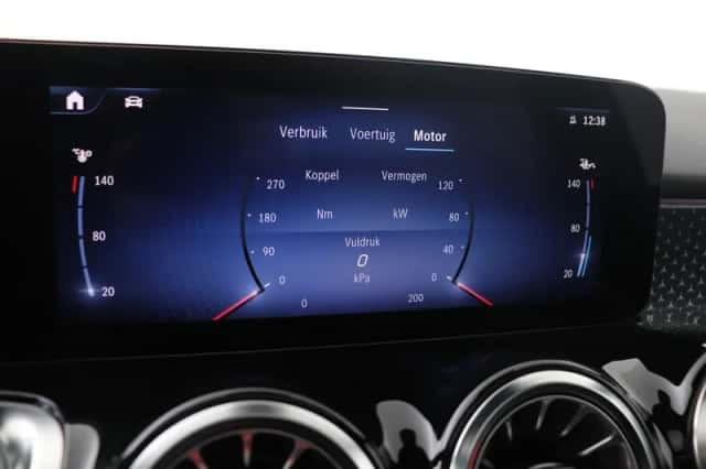 Mercedes-Benz GLB-Klasse (2024) thumbnail 32