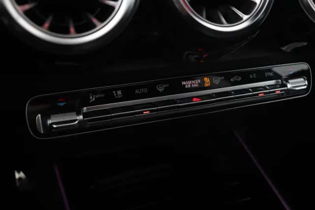 Mercedes-Benz GLB-Klasse (2024) thumbnail 35