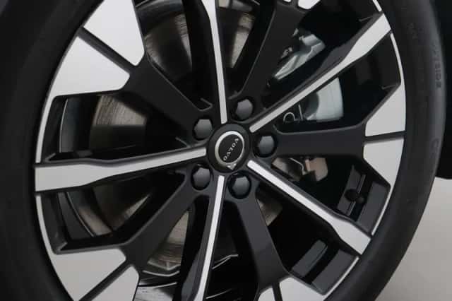 Volvo XC60 (2026) thumbnail 3