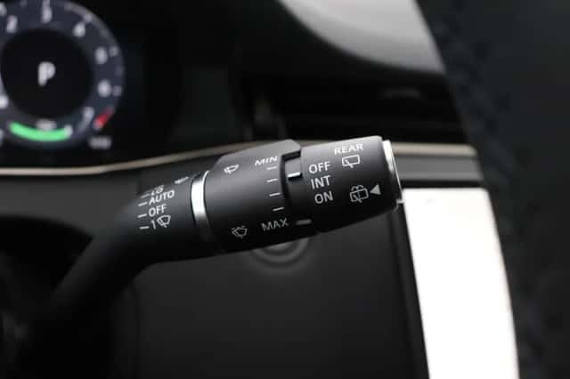 Land Rover Range Rover Evoque (2026) thumbnail 49