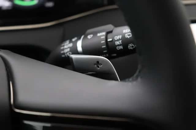 Land Rover Range Rover Evoque (2026) thumbnail 50