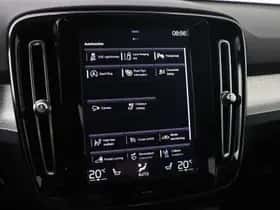 Volvo XC40 (2022) thumbnail 21