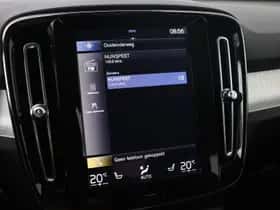 Volvo XC40 (2022) thumbnail 24