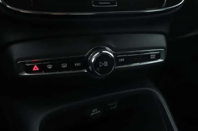 Volvo XC40 (2022) thumbnail 29