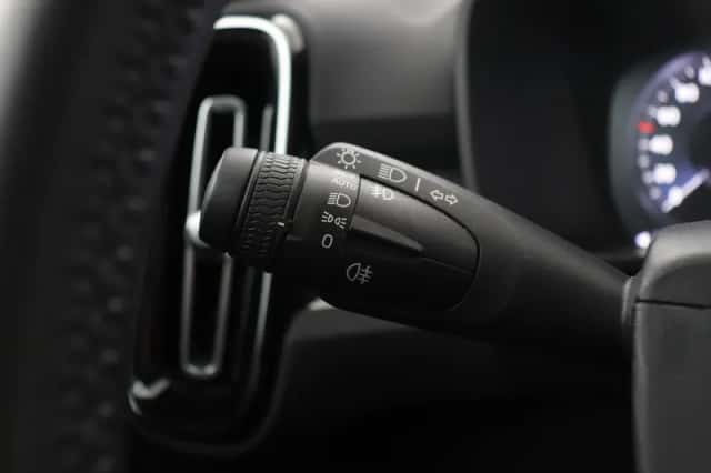 Volvo XC40 (2022) thumbnail 37