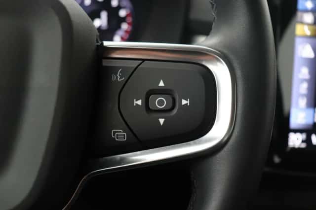 Volvo XC40 (2022) thumbnail 38