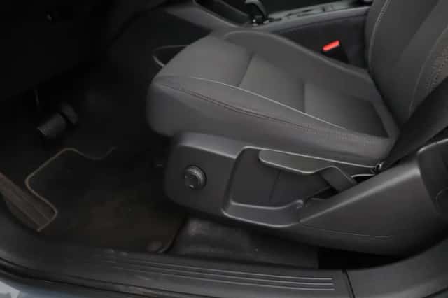 Volvo XC40 (2022) thumbnail 41