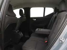 Volvo XC40 (2022) thumbnail 42