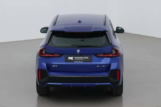 BMW X1 (2025) thumbnail 9