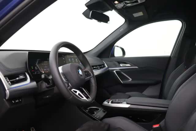 BMW X1 (2025) thumbnail 3